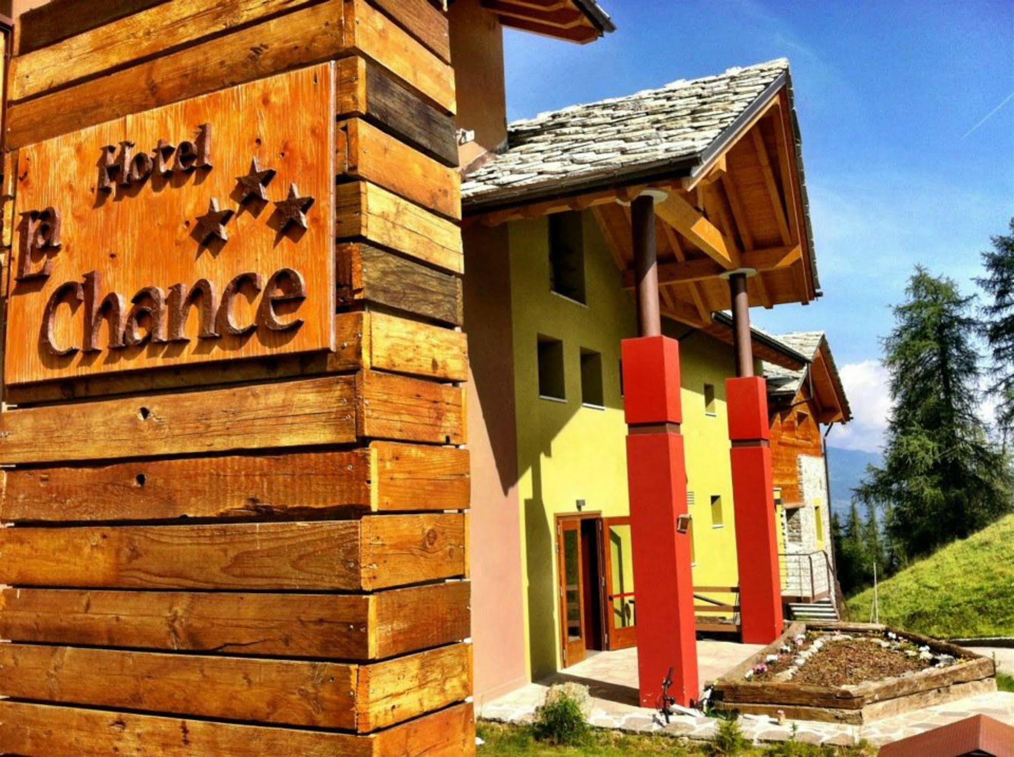 Hotel La Chance Pila  Dış mekan fotoğraf